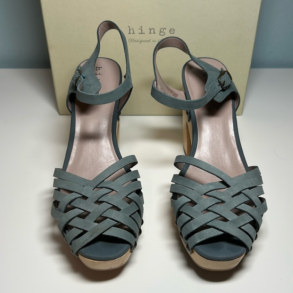 Hinge ‘Parker’ Sandal